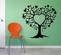 Sticker copac cu inimioare