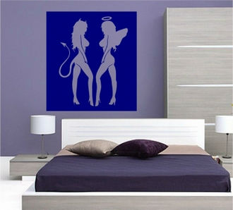 Sticker femei dracoase