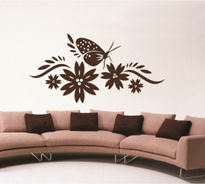 Sticker decorativ vegetal cu fluturas