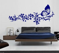 Sticker floare cu fluture