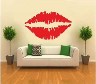 Sticker decorativ amprente sarut buze de femeie